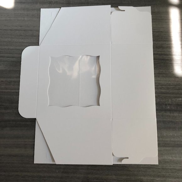 White pastry box with window, 7" x 7" x 4", 10pack - Picture 1 of 8